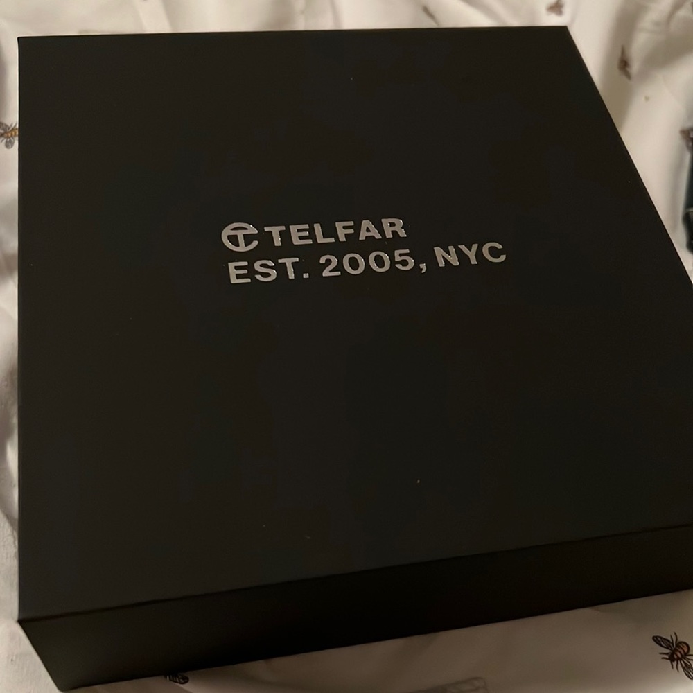Black small NEW telfar belt … too small for me